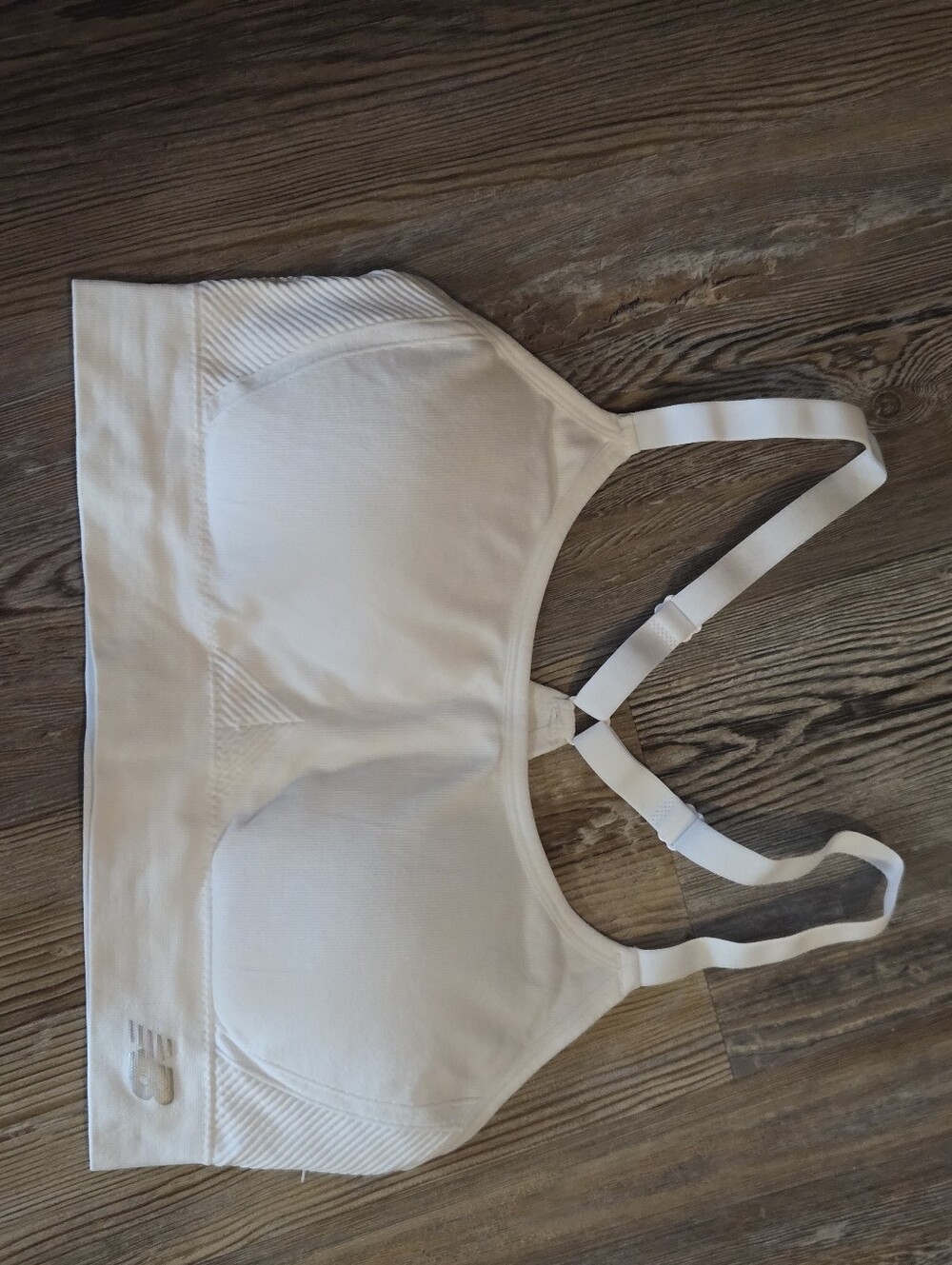 New Balance Women's White Seamless Sports Bra